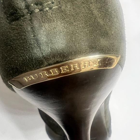 Burberry heels - Picture 3 of 8